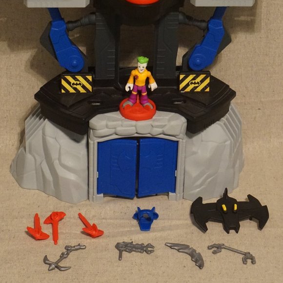 Imaginext DC Comics Batman Joker Bat Cave Tower Playset W/Figures and Accessorie - Picture 2 of 7